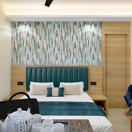 Cozzet Victoria Hotel Bhubaneswar Eksteriør bilde